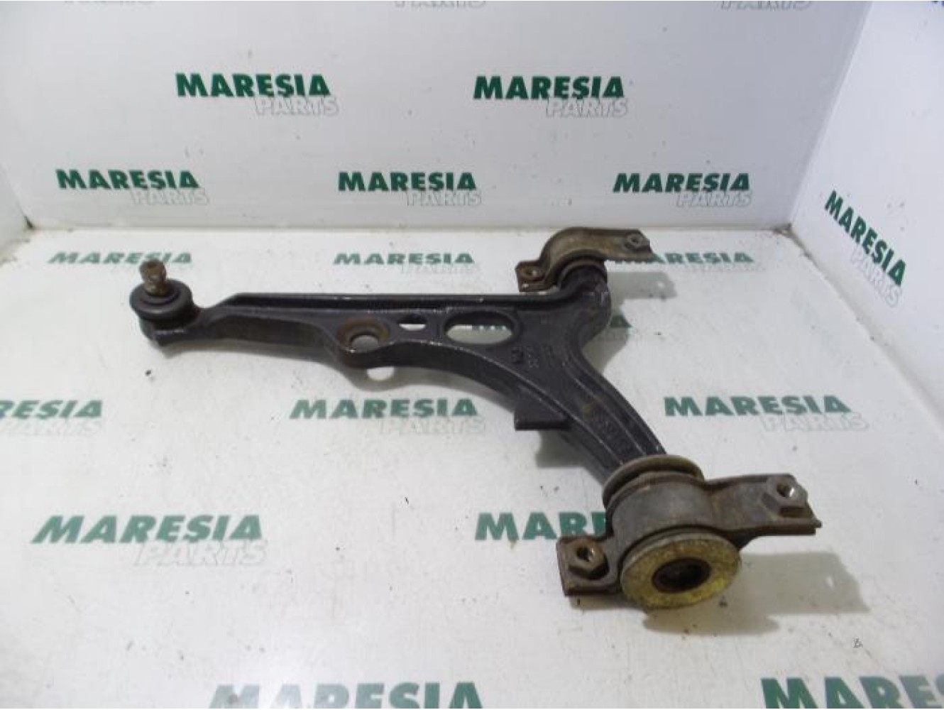 Alfa Romeo - Spider - Querlenker unten links vorne