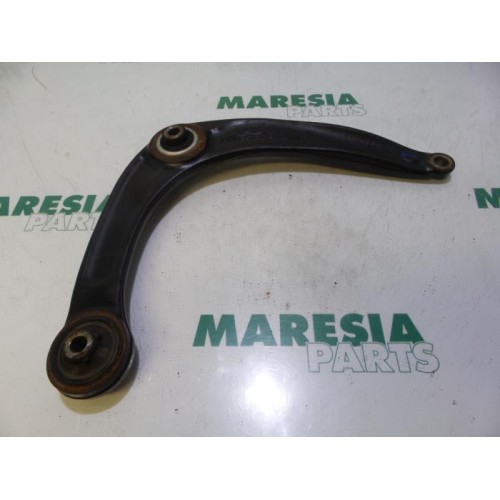Citroen - C4 - Front lower wishbone, right
