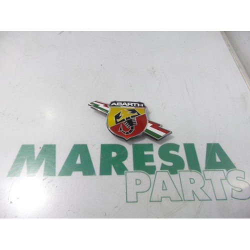 Fiat - 500 - Emblem