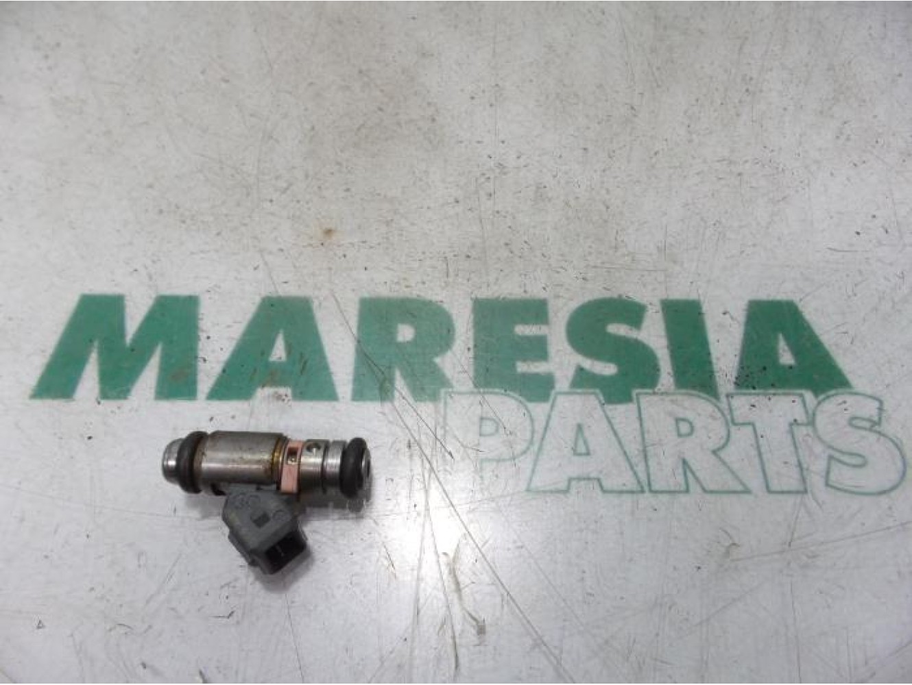 Renault - Clio - Injector (petrol injection)