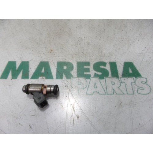 Renault - Clio - Injecteur (injection essence)