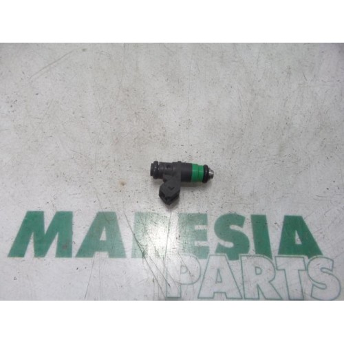 Renault - Megane Scenic - Injector (petrol injection)