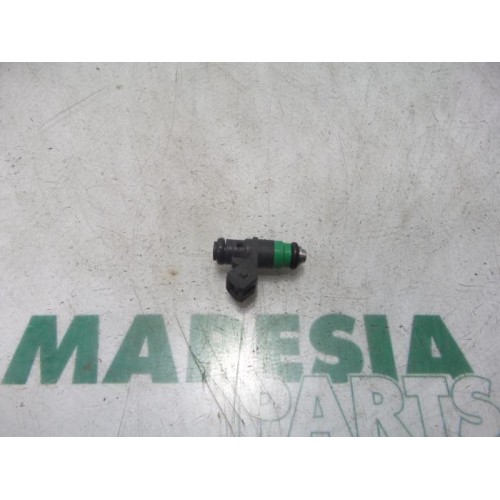 Renault - Megane Scenic - Injector (petrol injection)