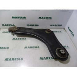 Renault - Megane Scenic - Front lower wishbone, right