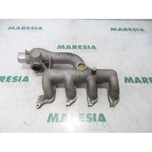 Renault - Trafic - Intake manifold