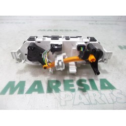 Peugeot - 2008 - Heater control panel