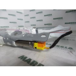 Peugeot - 2008 - Airbag hemel rechts