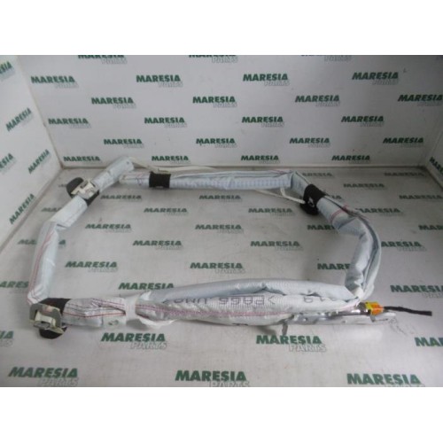 Peugeot - 2008 - Airbag hemel rechts