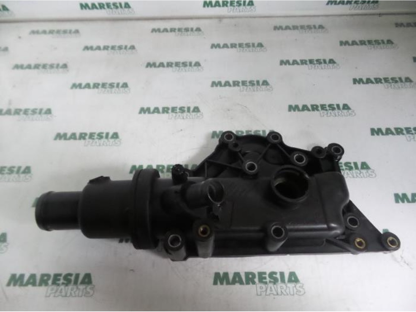 Renault - Megane Scenic - Boîtier thermostat