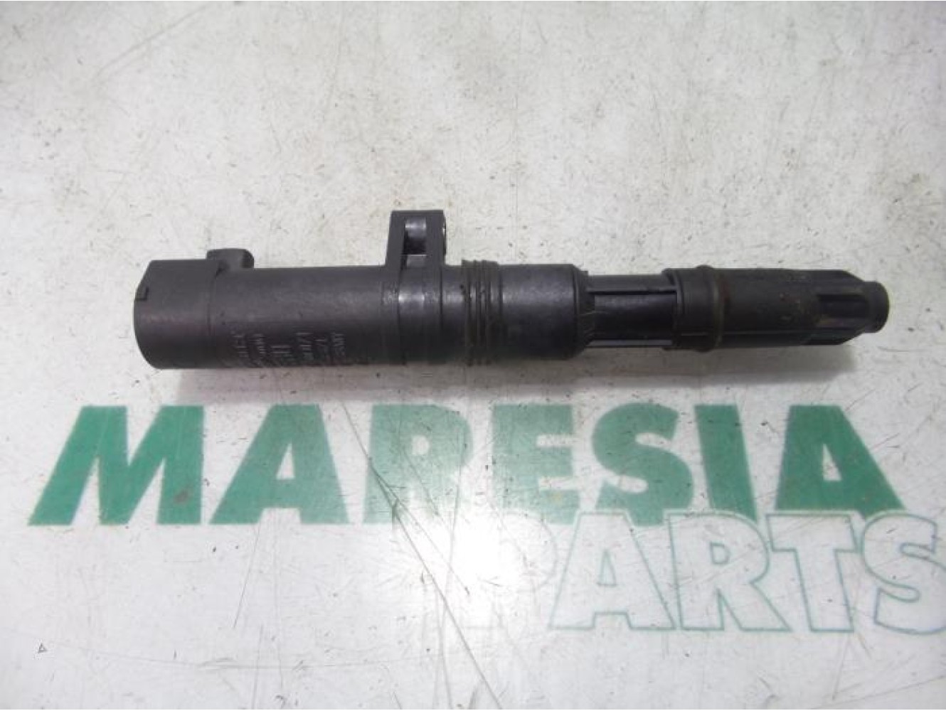 Renault - Megane Scenic - Ignition coil