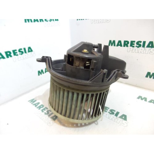 Citroen - Xsara - Heating and ventilation fan motor