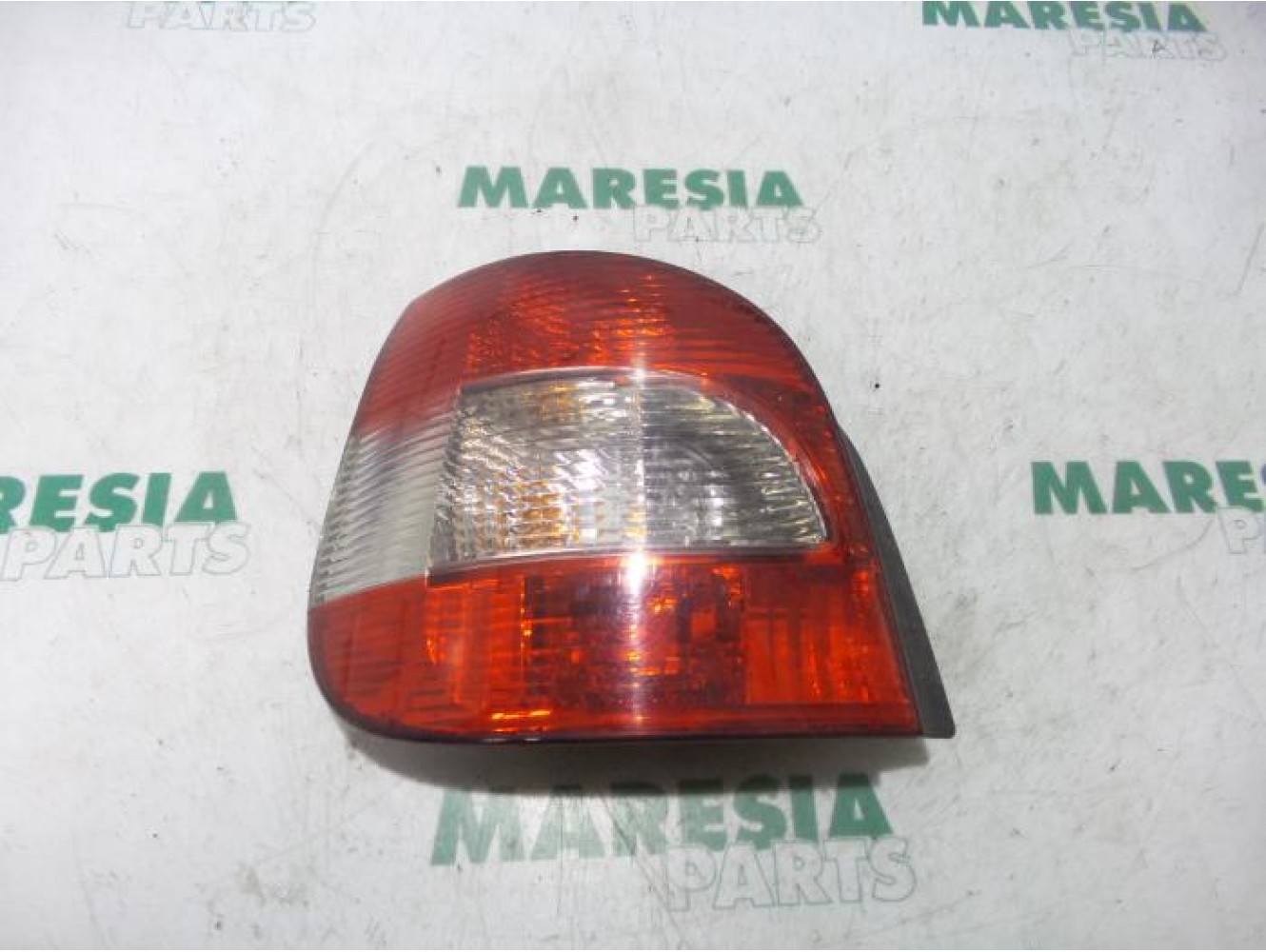 Renault - Megane Scenic - Achterlicht links