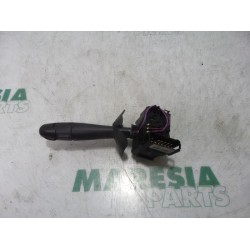 Renault - Megane Scenic - Indicator switch