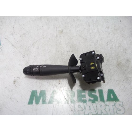 Renault - Megane Scenic - Indicator switch