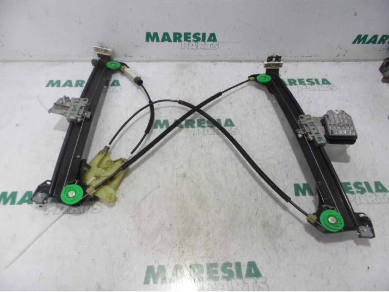 Peugeot - 407 - Window mechanism 2-door, front right