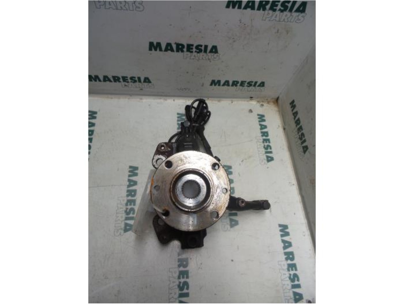 Lancia - Y(Psilon) - Knuckle, front left