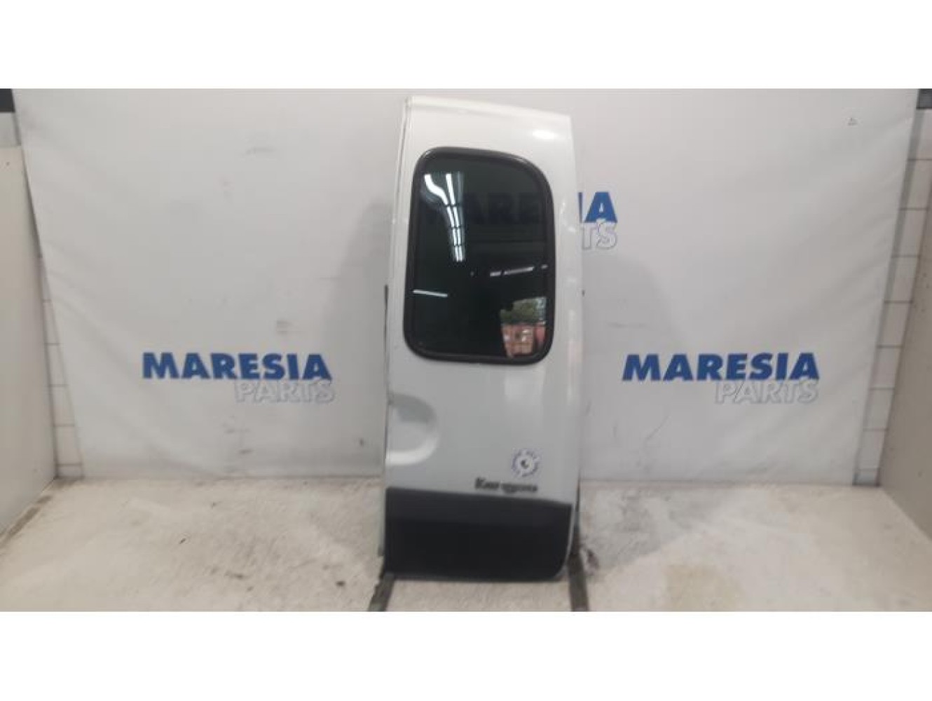 Renault - Kangoo - Minibus/van rear door