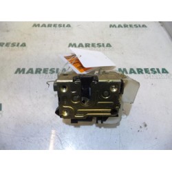 Renault - Megane Scenic - Front door lock mechanism 4-door, right