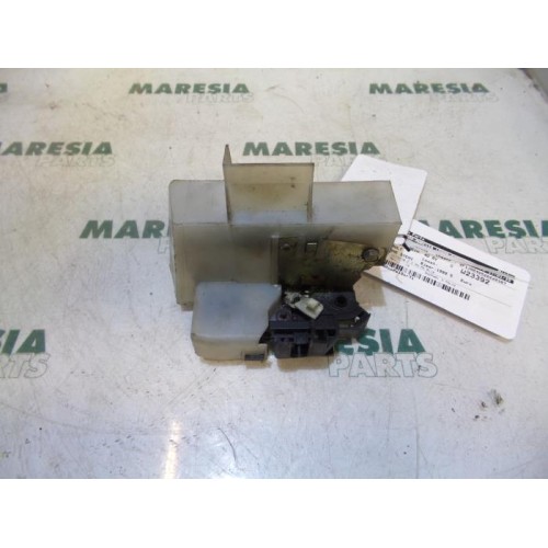 Renault - Megane Scenic - Front door lock mechanism 4-door, right