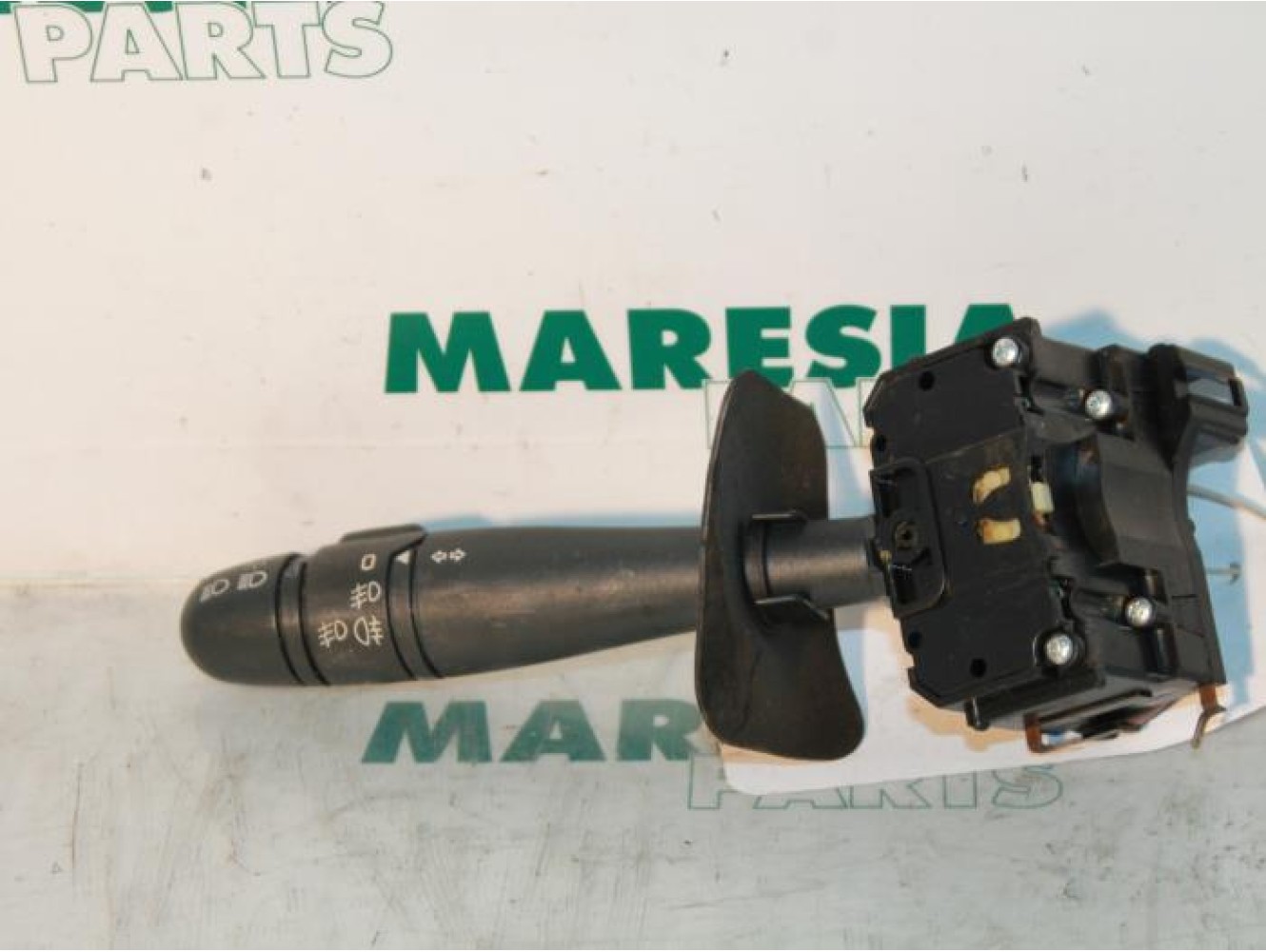 Renault - Megane Scenic - Indicator switch