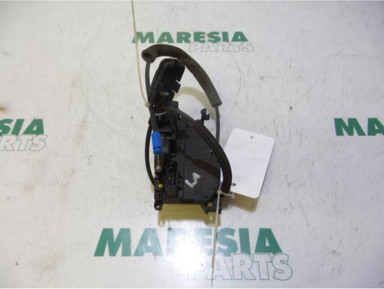 Renault - Kangoo - Sliding door lock mechanism, left