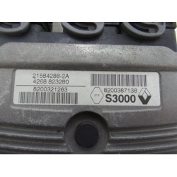 Renault - Megane Scenic - Engine management computer