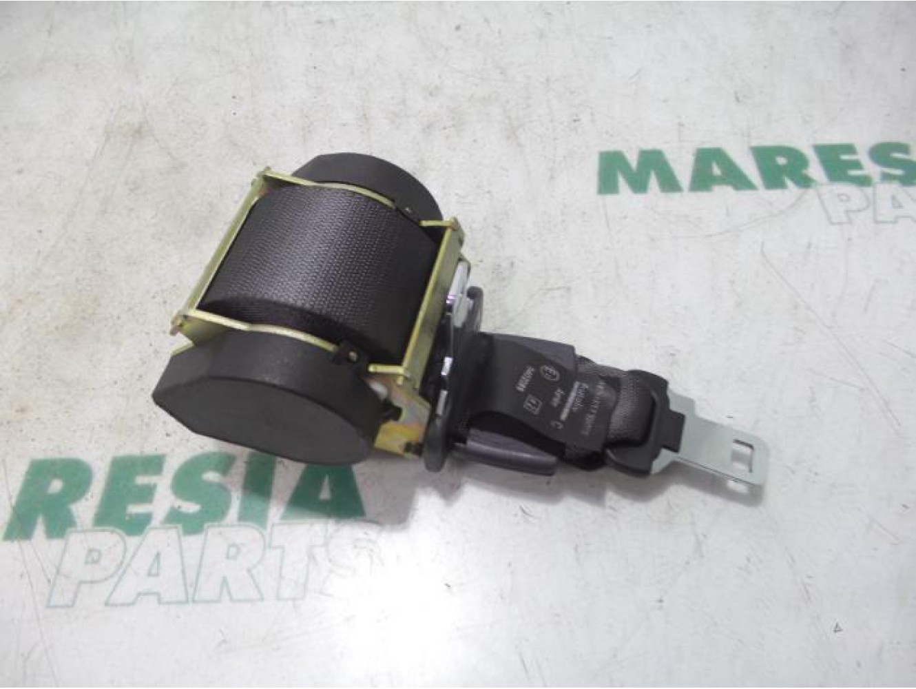 Renault - Megane Scenic - Rear seatbelt, centre