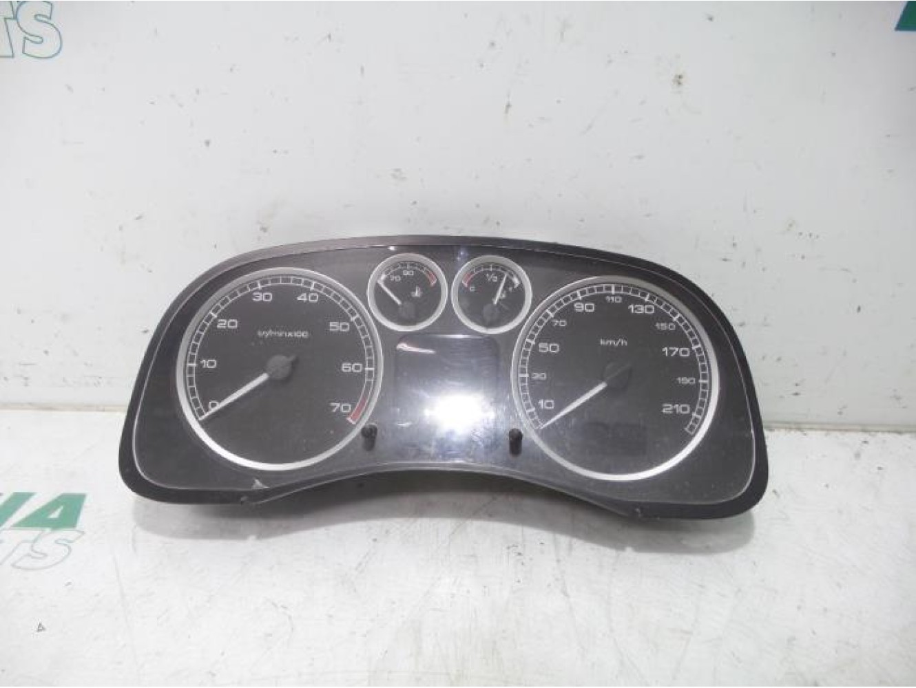 Peugeot - 307 - Instrumentenbrett