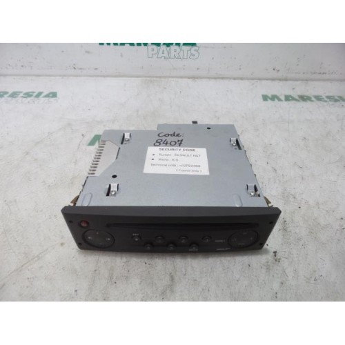 Renault - Clio - Radio CD player