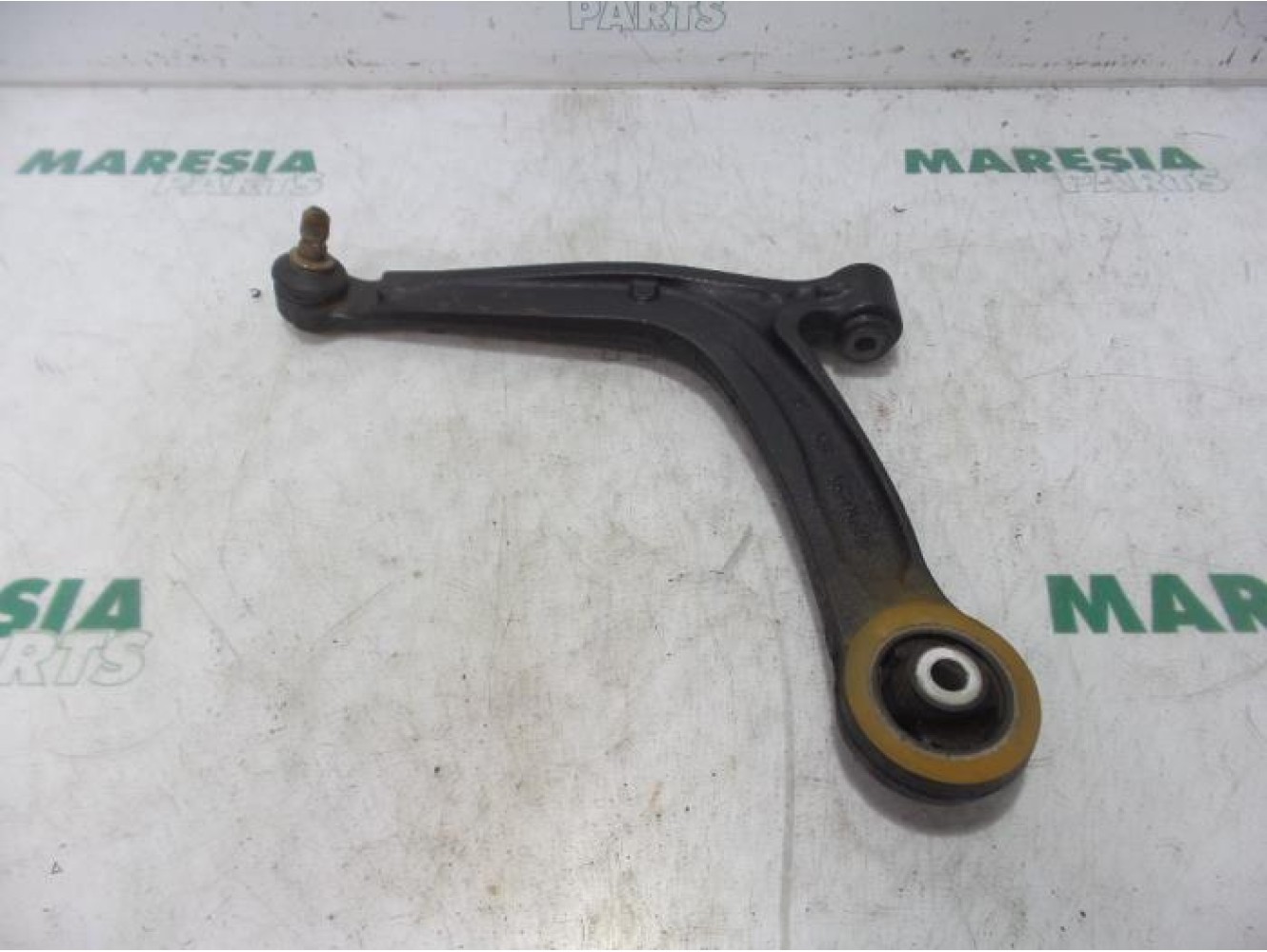 Fiat - 500 - Querlenker unten links vorne