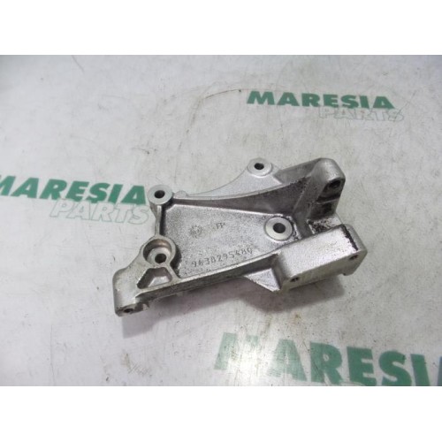 Citroen - Berlingo - Support (miscellaneous)
