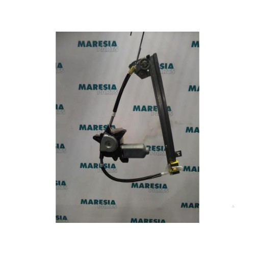 Renault - Megane Scenic - Rear door window mechanism 4-door, right