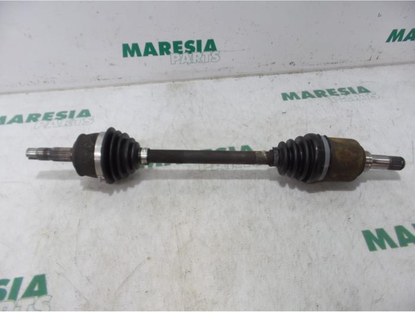 Fiat - Punto - Aandrijfas links-voor