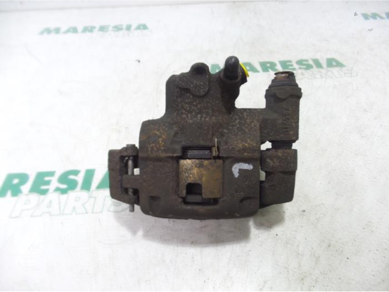 Fiat - Punto - Front brake calliper, left