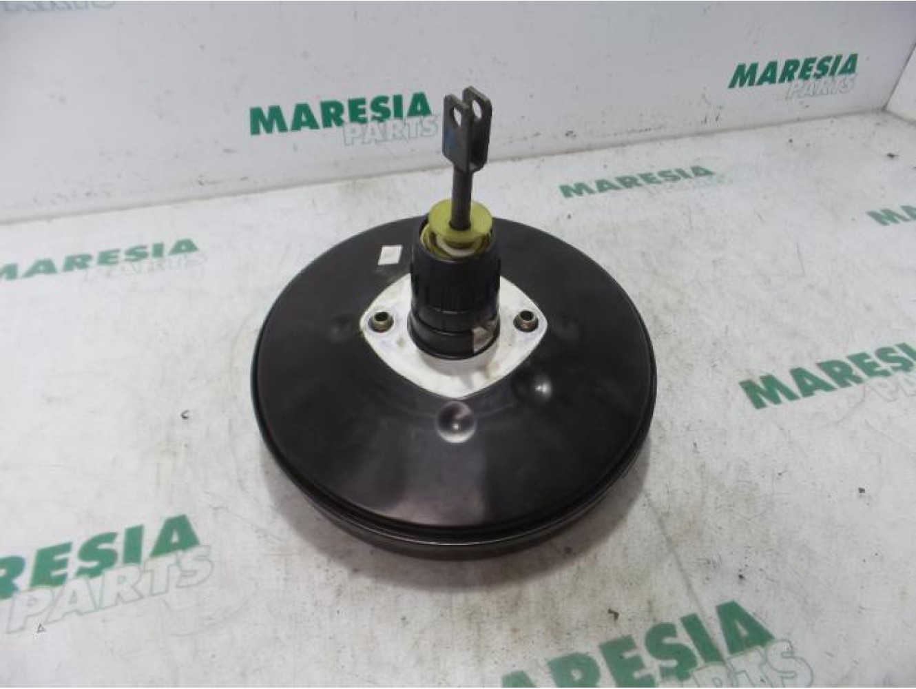 Renault - Megane Scenic - Brake servo