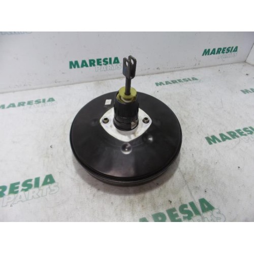 Renault - Megane Scenic - Brake servo