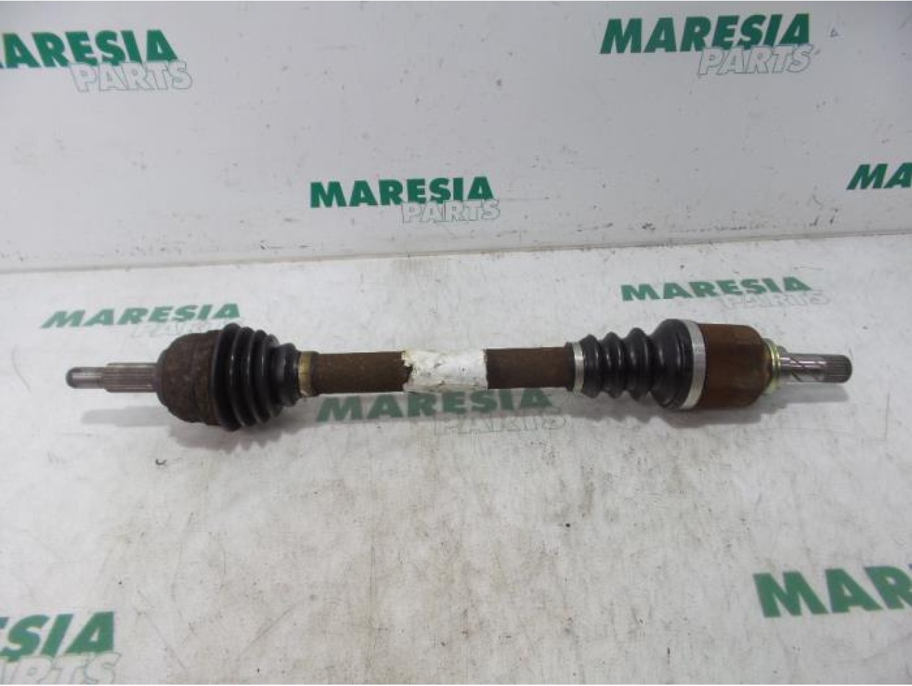 Renault - Megane Scenic - Front drive shaft, left