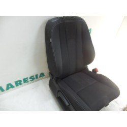 Renault - Megane - Seat, right