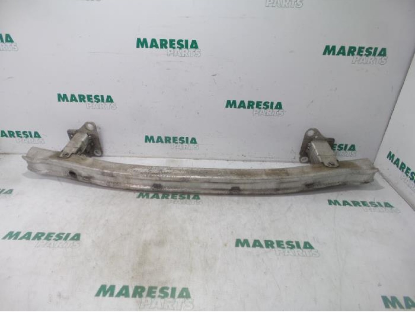 Renault - Megane - Front bumper frame