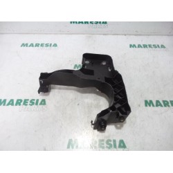 Renault - Megane - Front panel