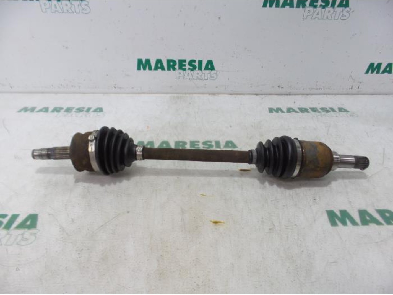 Fiat - Panda - Aandrijfas links-voor