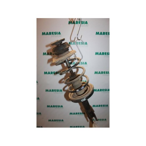 Renault - Kangoo - Front shock absorber rod, right