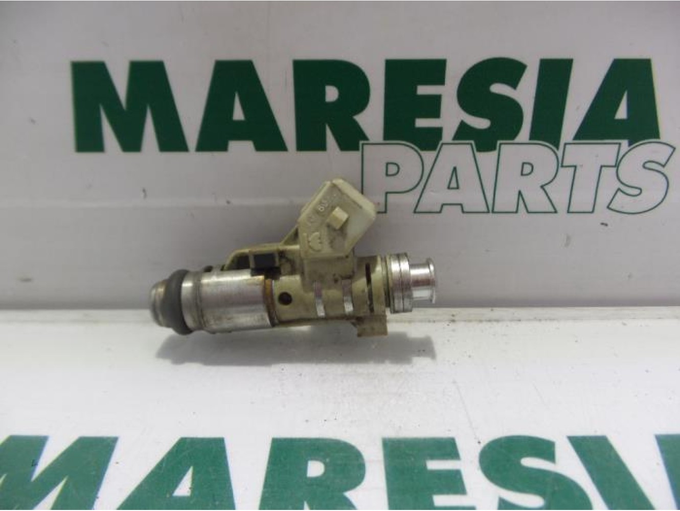 Peugeot - 206 - Injector (benzine injectie)