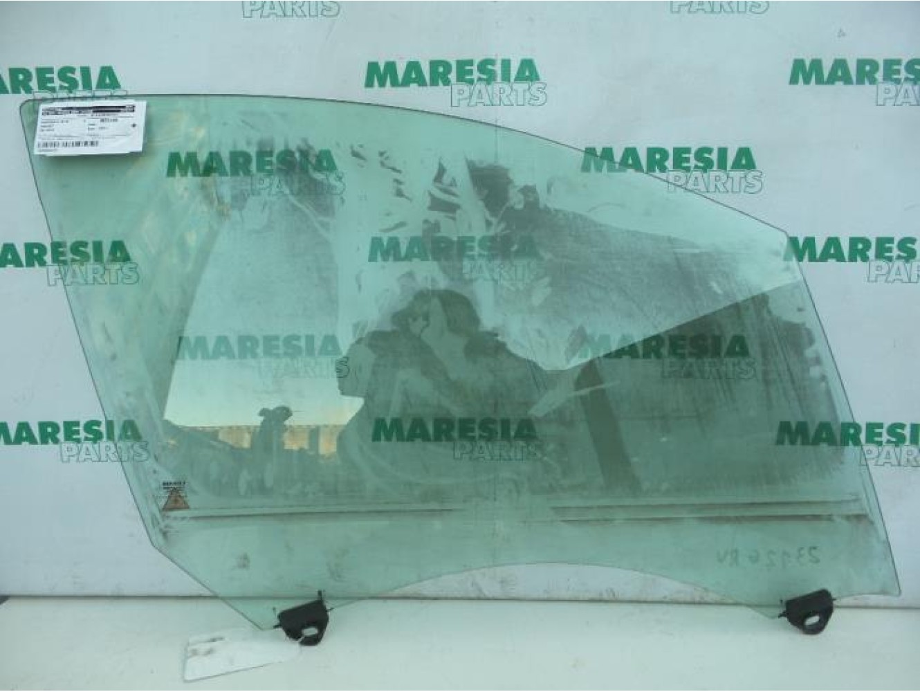 Renault - Vel Satis - Door window 4-door, front right