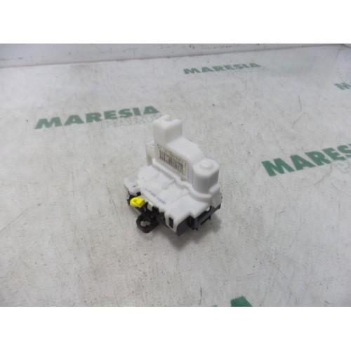 Fiat - Panda - Rear door mechanism 4-door, right