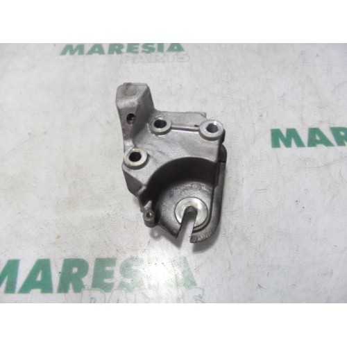 Citroen - C4 Picasso - Support moteur
