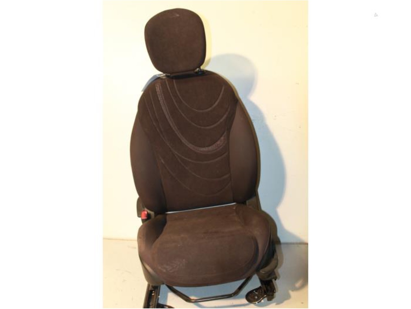 Lancia - Y(Psilon) - Seat, left