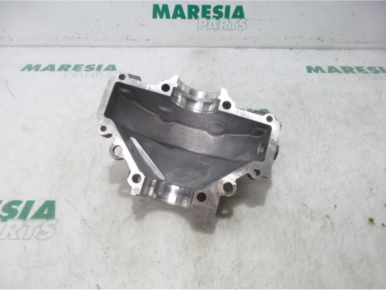 Citroen - Berlingo - Gearbox casing