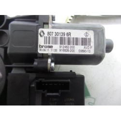 Renault - Megane - Window mechanism 4-door, front right