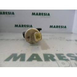 Peugeot - 307 - Windscreen washer pump